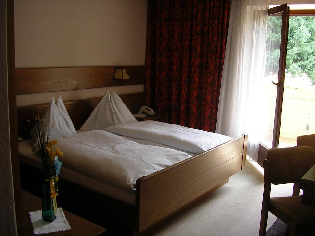 Burgblick Hotel San Lorenzo di Sebato Kültér fotó